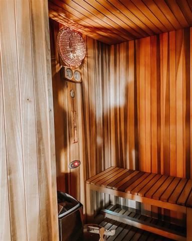 sauna.JPG