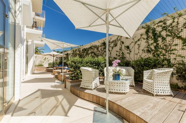 25 Esterno Centro benessere.jpg