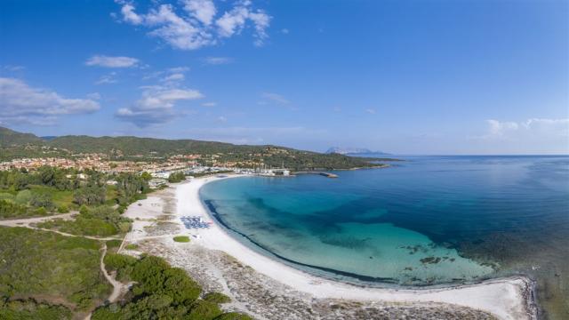 hotel-baia-del-porto-ottiolu-budoni-sardegna-spiaggia3.jpg