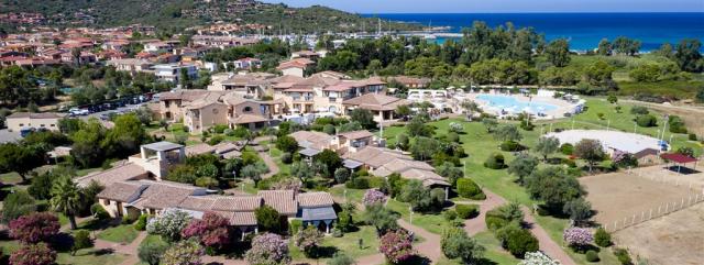 hotel-baia-del-porto-ottiolu-budoni-sardegna-baia.jpg