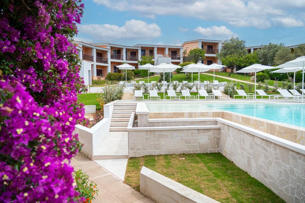 Felix Hotels_Costa Serena_Piscina (4).jpg