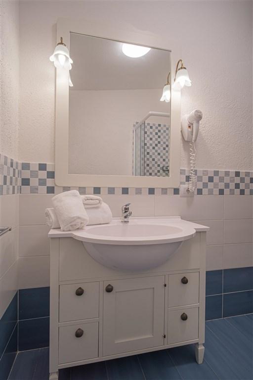 Felix Hotels_Costa Serena_Bagno (2)1.jpg