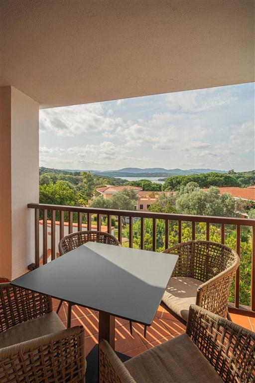 Felix Hotels_Costa Serena_Bilo Comfort (2).jpg