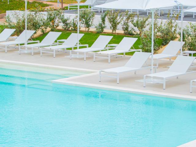 Felix Hotels_Costa Serena_Piscina (8).jpg
