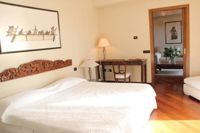 PLEASURE SUITE 1.jpg
