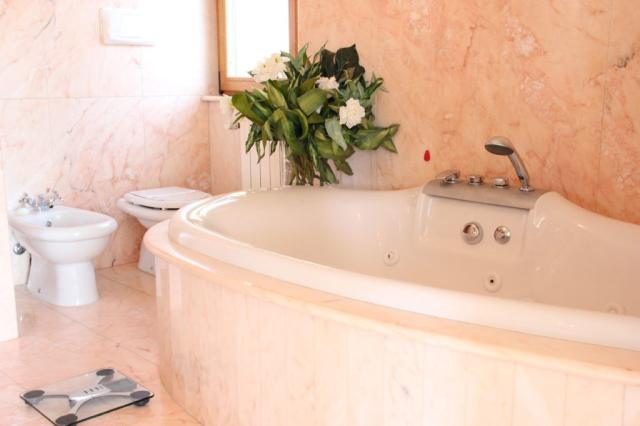 PLEASURE SUITE 4.jpg