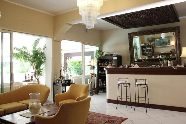 simiusplaya-americanbar-1024x683.jpg