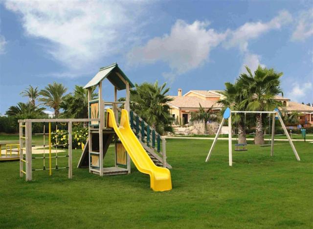 016_parco giochi21.jpg