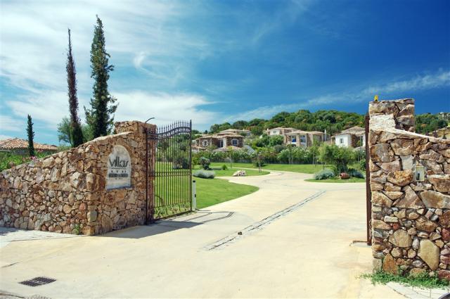 VILLAS-RESORT_brana.jpg