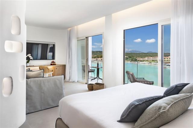 1 Gabbiano Azzurro - Junior Suite Cala Greca (N°209).jpg