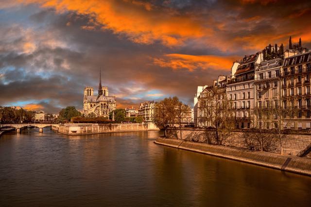 paris-6661150_1920