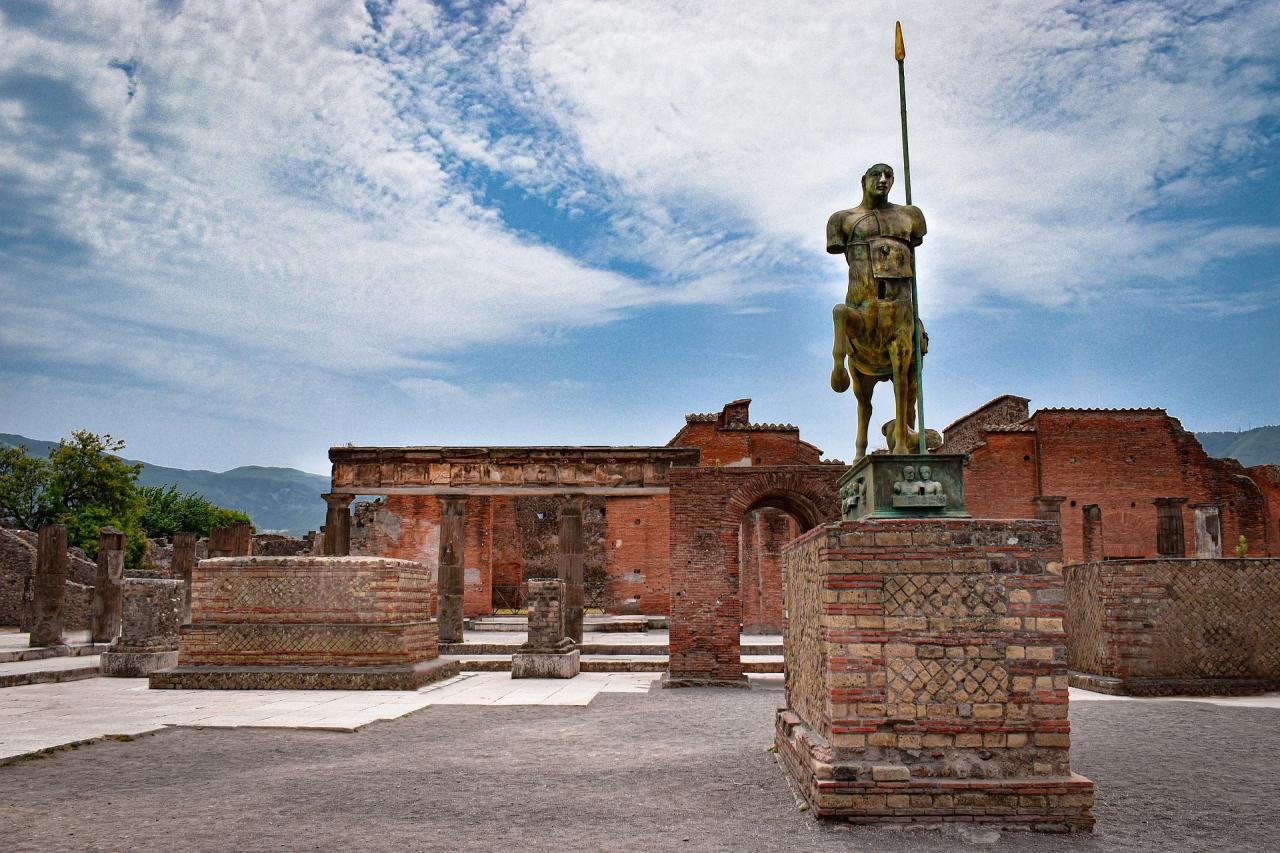 Jedinečný Řím a Vatikán s výletem do Neapole a Pompejí