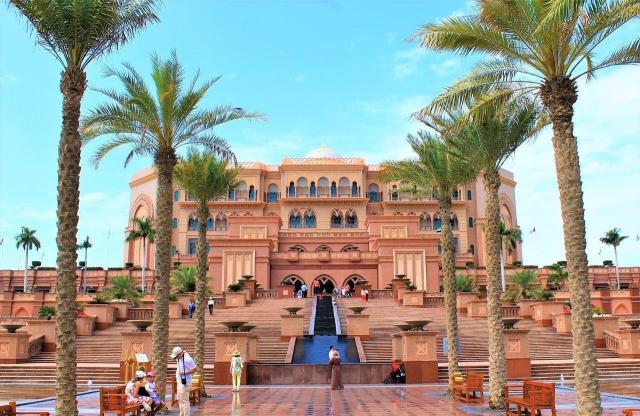 palace-4863835_1920