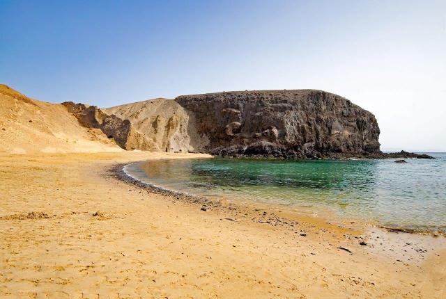 playa-del-papagayo-2437600_1280