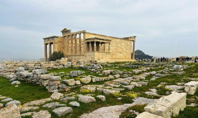 Akropolis (8)