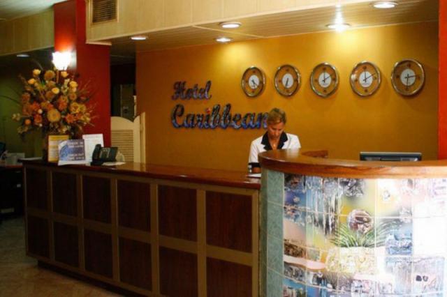 Kombinace Comodoro / Los Jazmines
