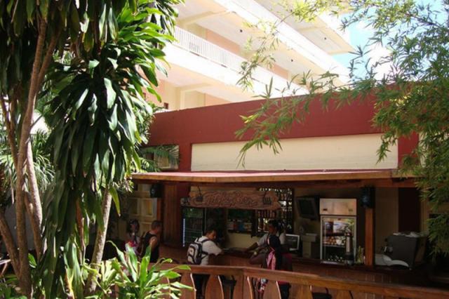 Kombinace Comodoro / Los Jazmines