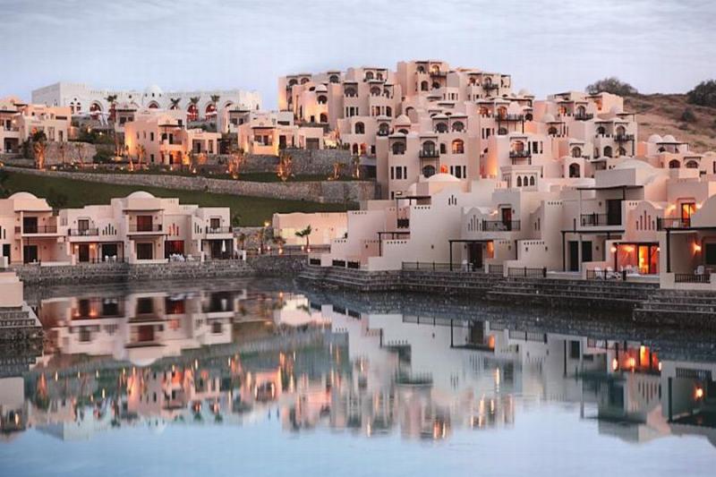 Elite Byblos Hotel 5* (   Strava Dle Programu  ) + The Cove Rotana Resort 5* (Strava Dle Programu)
