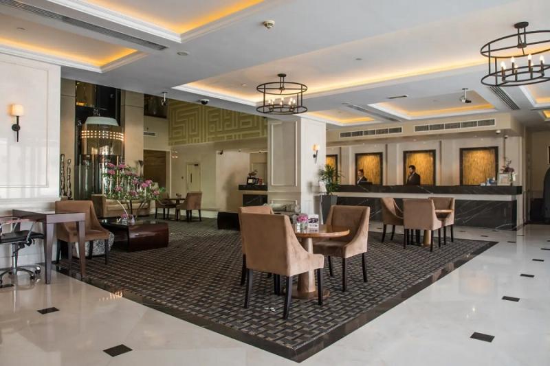 Elite Byblos Hotel 5* (   Strava Dle Programu  ) + The Cove Rotana Resort 5* (Strava Dle Programu)