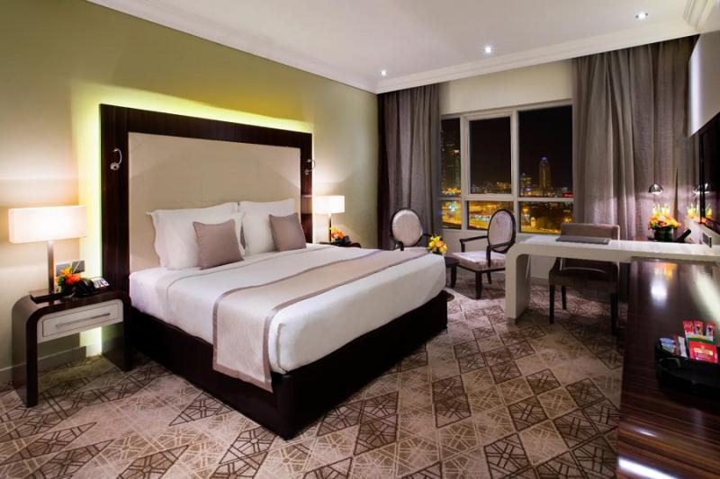 Elite Byblos Hotel 5* (   Strava Dle Programu  ) + The Cove Rotana Resort 5* (Strava Dle Programu)