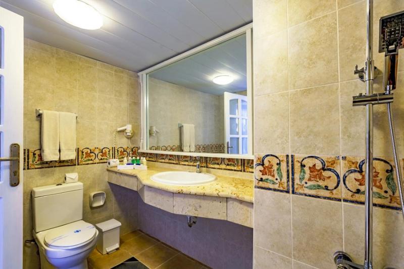 Copacabana 3* + Memories Trinidad Del Mar 4* + Meliá Las Antillas 4*
(Kombinace Havana + Trinidad + Varadero)