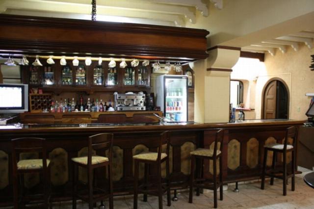 Dos Mares