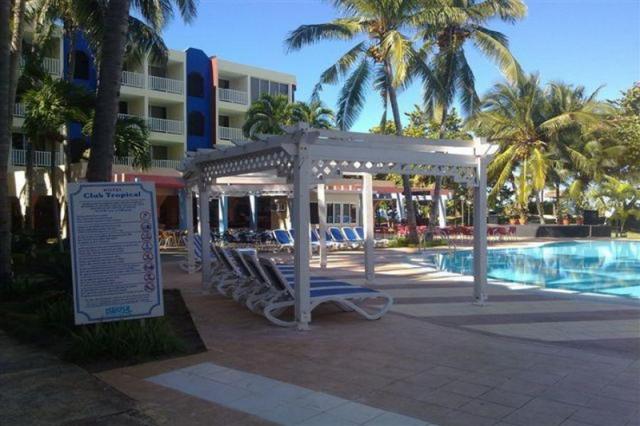 Club Tropical