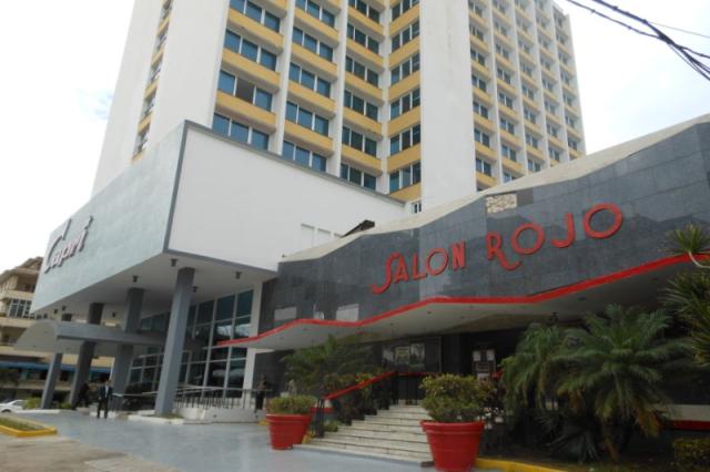 Salon Rojo