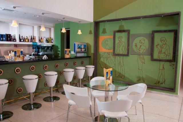 Lobby Bar