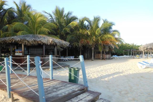 Memories Caribe Beach Resort