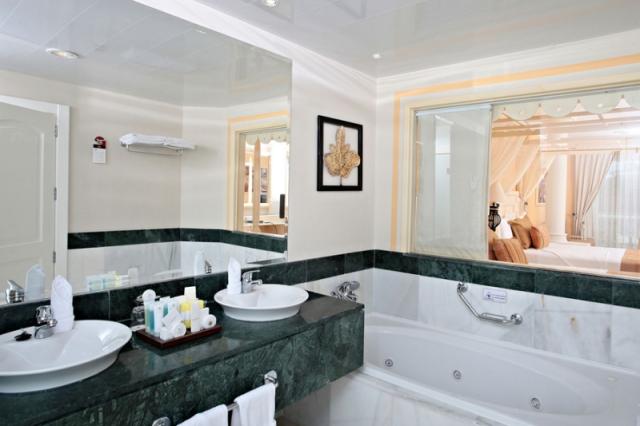 Luxury Bahia Principe Bouganville