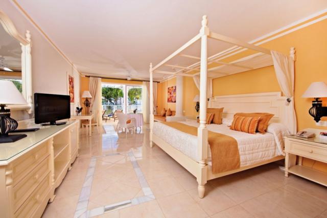 Luxury Bahia Principe Bouganville
