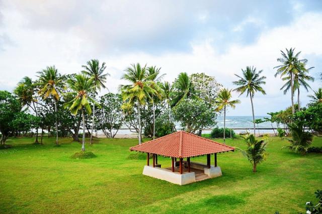 Earl's Reef Beruwala