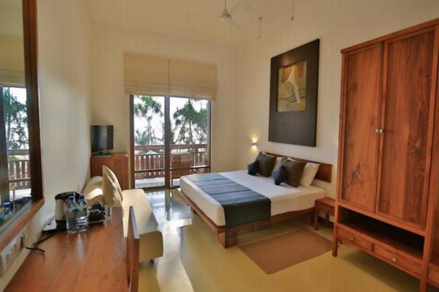Pandanus Beach Resort & Spa
