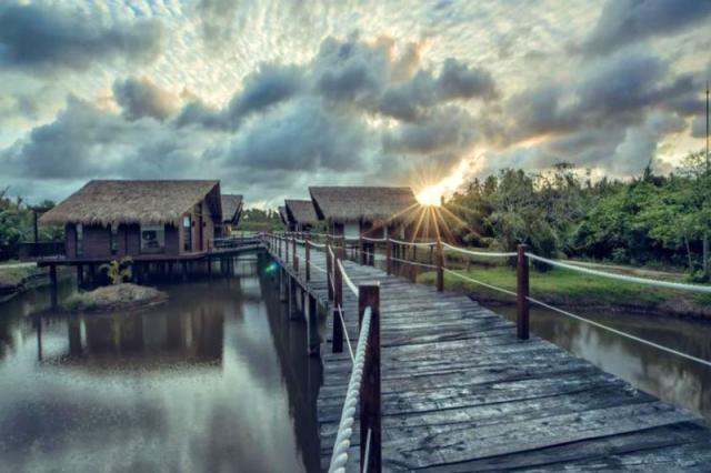 Suriya Resort & Spa