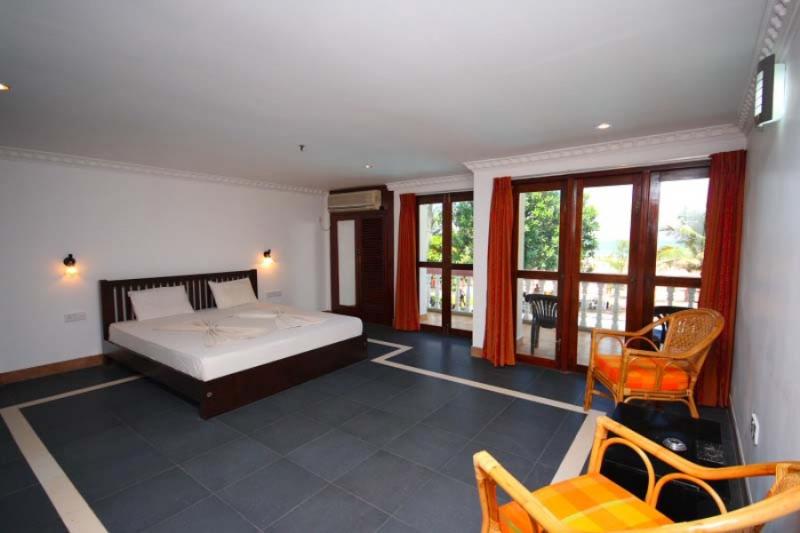 Topaz Beach Hotel Negombo