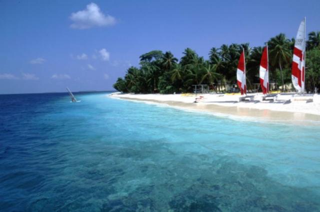 Royal Island Resort & Spa