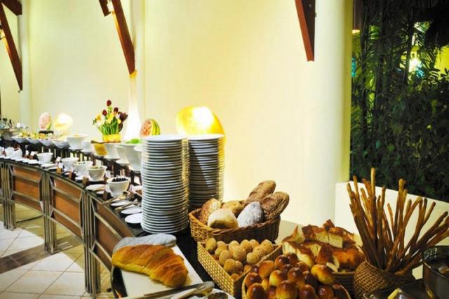 RESTAURACE