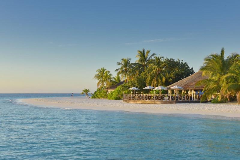 Angaga Island Resort & Spa