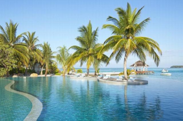 Holiday Inn Kandooma
