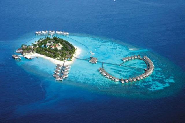 Centara Grand Island Resort & Spa Maledives
