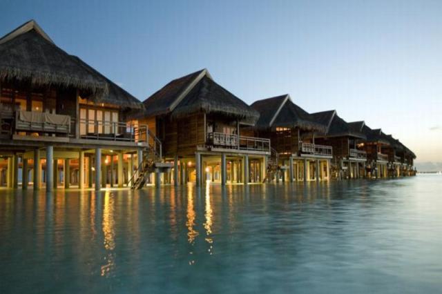 Lux South Ari Atoll