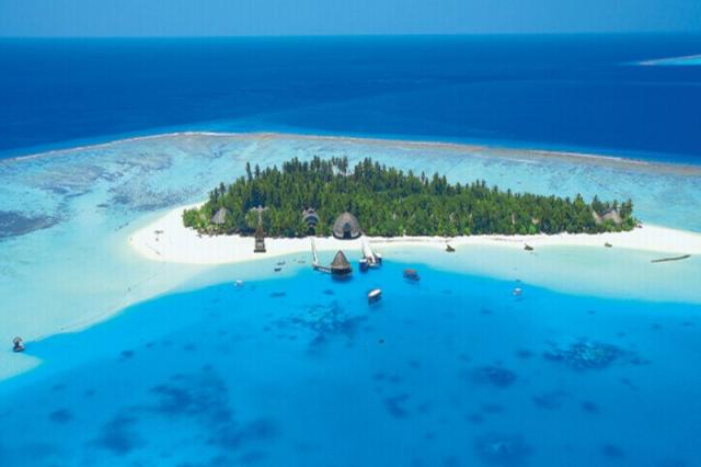 Angsana Velavaru