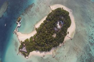 Makunudu Island