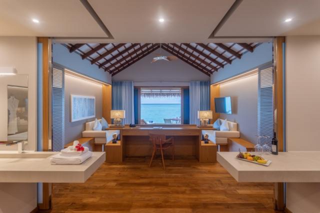 Cinnamon Velifushi
