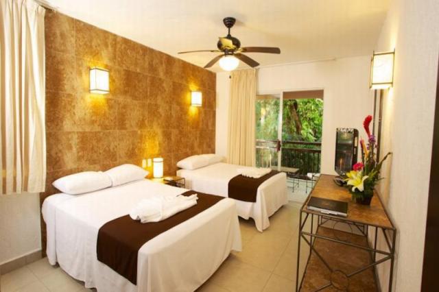 Tukan Hotel & Beach Club