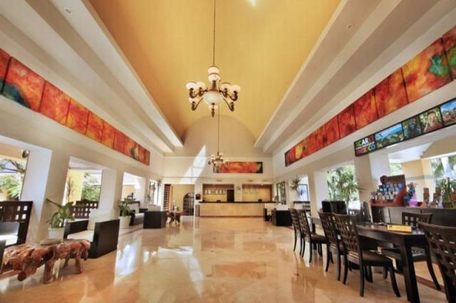 Viva Wyndham Azteca