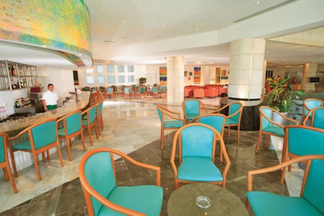 RESTAURACE