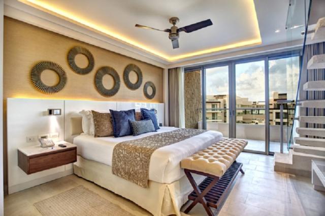 Hideaway at Royalton Riviera Cancun