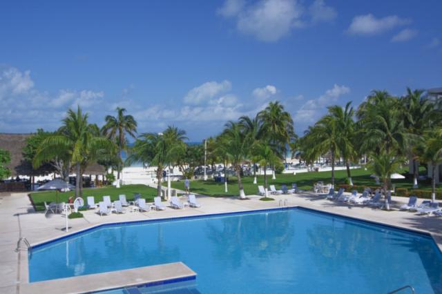 Beachscape Kin Ha Villas & Suites Cancun 